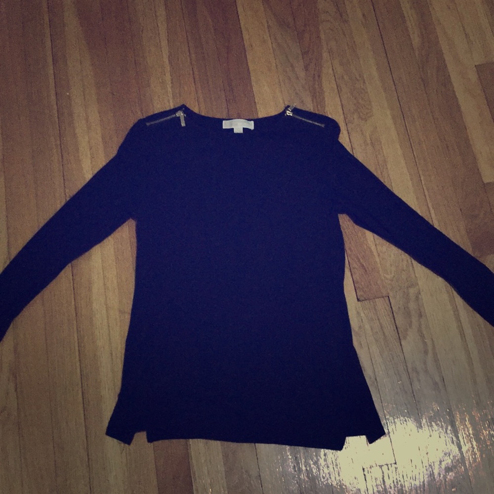 Micheal by Michael Kors long sleeve top